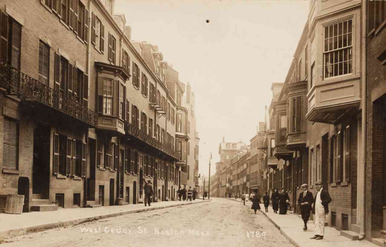 Charles Street in Beacon Hill in the early 1900s