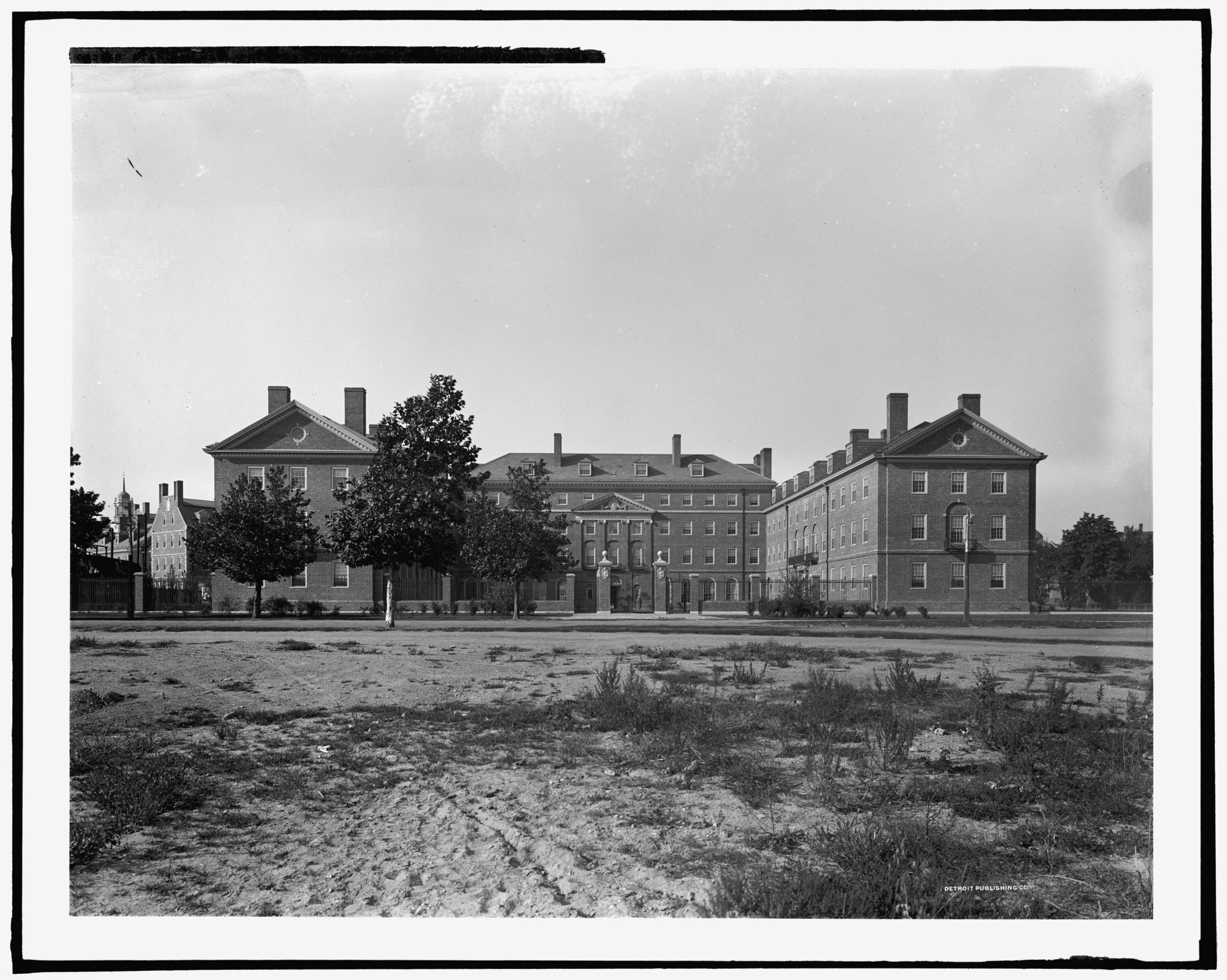 Standish Hall, freshman dormitories